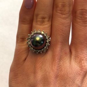 Vintage 18K White Gold Tahitian Black Pearl Ring 18 Diamonds 4.5
